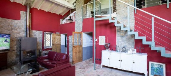 2 bedrooms House in Albinea, Italy No. 266783 4