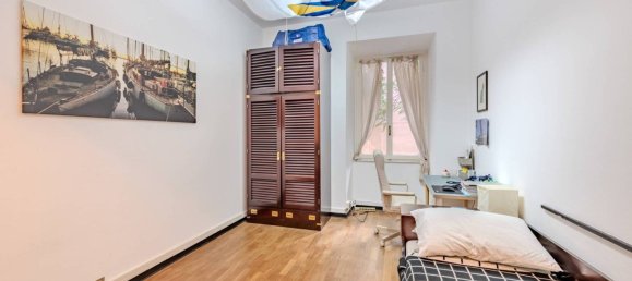 1 bedroom Apartment in Genoa, Italy No. 371131 6