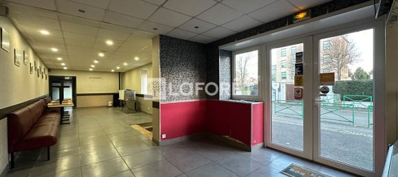 3 bedrooms House in Douai, France No. 83597 5