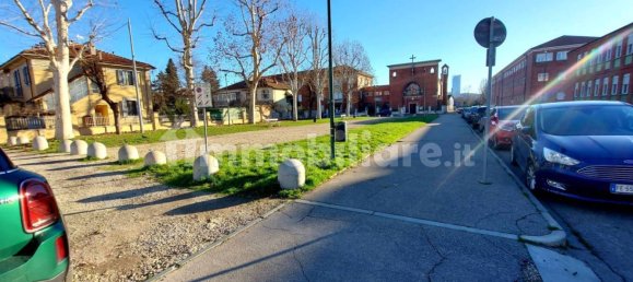 Земельный участок 2700м² в Турин, Италия № 119612 3