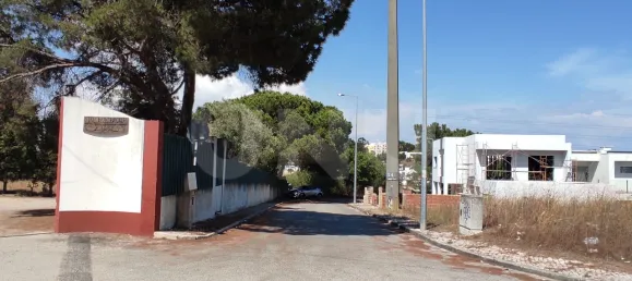 Land in Almada, Portugal No. 60829 16