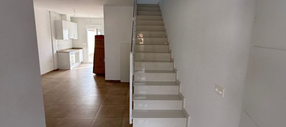 3 bedrooms Duplex in Alicante, Spain No. 177348 3