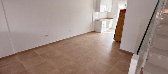 3 bedrooms Duplex in Alicante, Spain No. 177348 4