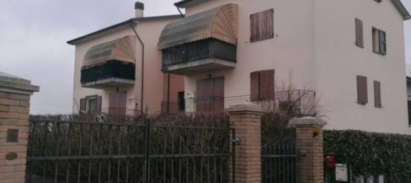 2 rooms Apartment in Fontanellato, Italy No. 297203 2