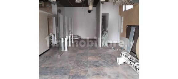 2-Zimmer Gewerbliche Immobilie in Rome, Italy, Nr. 52034 11