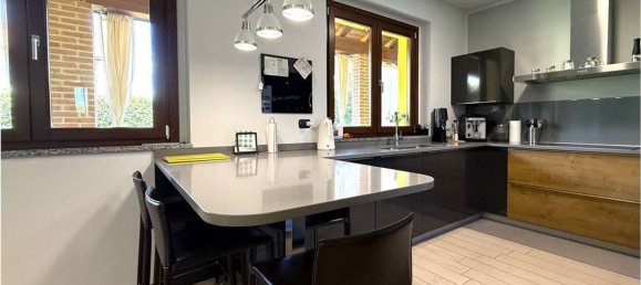 5-Zimmer Villa in Invorio, Italy, Nr. 276046 6