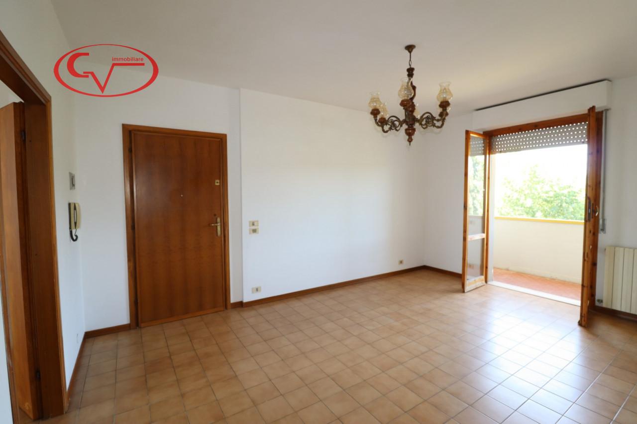 Apartamento de 3 divisões em Montevarchi, Italy N.º 235353