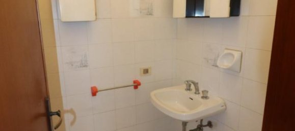 Apartamento de 3 divisões em Montevarchi, Italy N.º 235353 20