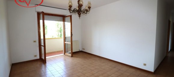 Apartamento de 3 divisões em Montevarchi, Italy N.º 235353 2
