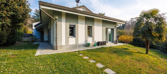 3 bedrooms Villa in Turin, Italy No. 222026 7