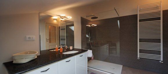 3 bedrooms Villa in Turin, Italy No. 222026 40