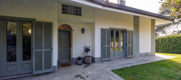 3 bedrooms Villa in Turin, Italy No. 222026 31