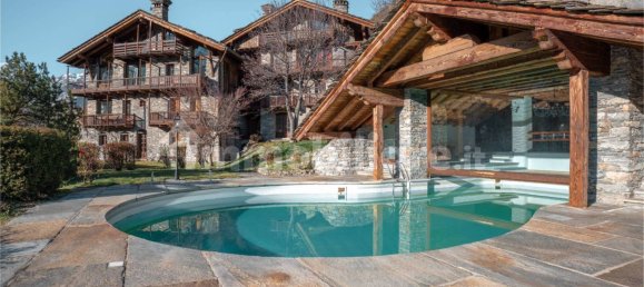 2 bedrooms Apartment in La Salle, Italy No. 168206 2