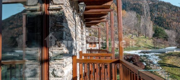 2 bedrooms Apartment in La Salle, Italy No. 168206 24