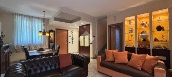 4 bedrooms Villa in Giussano, Italy No. 268831 42