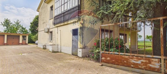 8-Zimmer Villa in Lungavilla, Italy, Nr. 315010 31