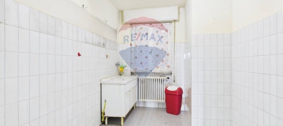 8-Zimmer Villa in Lungavilla, Italy, Nr. 315010 18