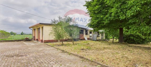 8-Zimmer Villa in Lungavilla, Italy, Nr. 315010 28