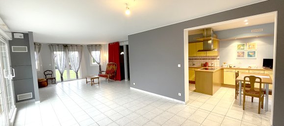 4 bedrooms Villa in Mexy, France No. 87986 2