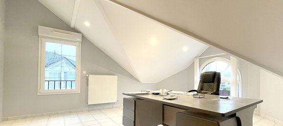 4 bedrooms Villa in Mexy, France No. 87986 4