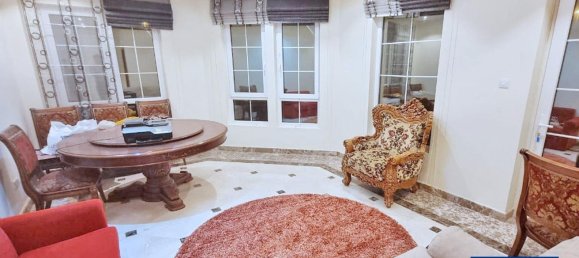 5 bedrooms Villa in Al Quoz, UAE No. 557 2