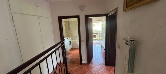 4 غرف نوم فيلا في Fiumicino, Italy رقم 188411 17