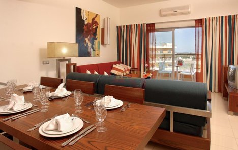 Квартира с 1 спальней в Албуфейра, Португалия № 9460