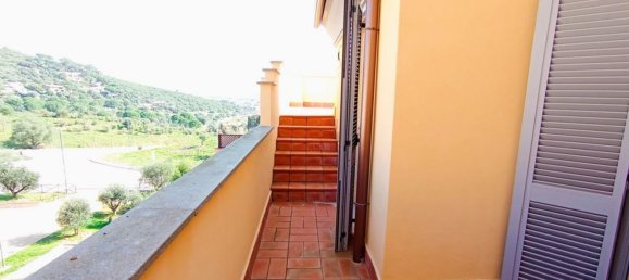 Квартира с 3 комнатами в Кастильоне делла Пеская, Италия № 215545 29