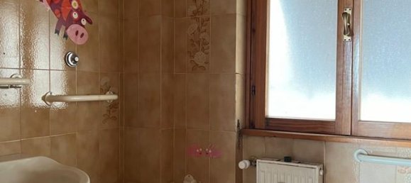 3 rooms Apartment in Rome, Italy No. 152473 15