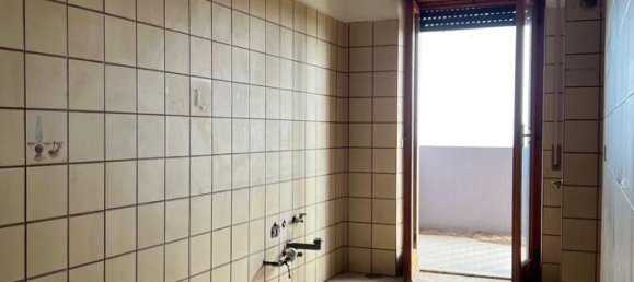 3 rooms Apartment in Rome, Italy No. 152473 7