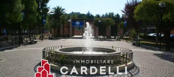 4-salle Appartement à Potenza Picena, Italy No. 14646 9