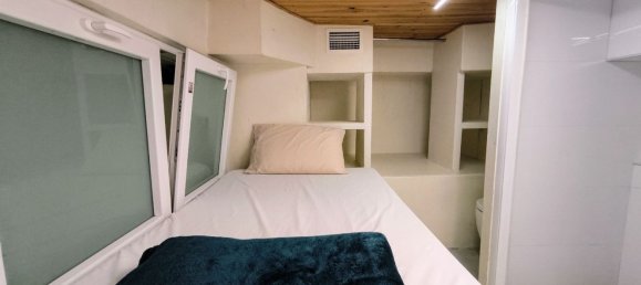 Dúplex de 3 dormitorios en Madrid, Spain No. 169873 43