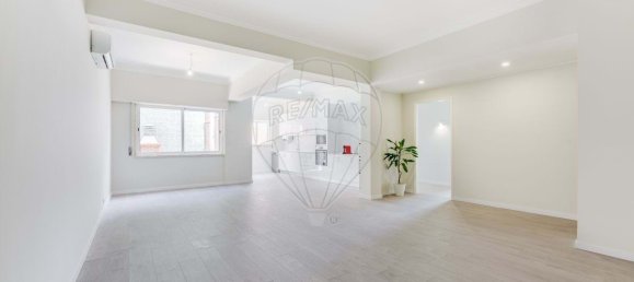 3 Schlafzimmer Wohnung in Odivelas, Portugal, Nr. 352876 4