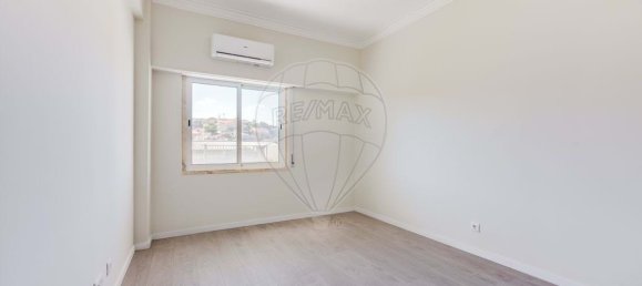 3 Schlafzimmer Wohnung in Odivelas, Portugal, Nr. 352876 25