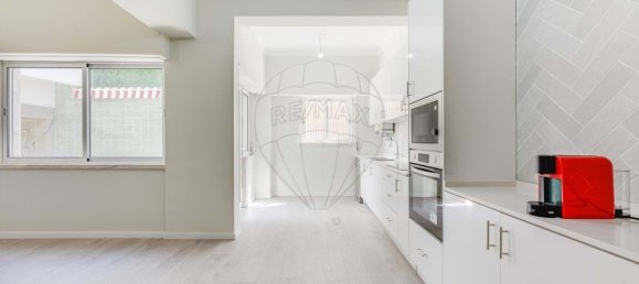 3 Schlafzimmer Wohnung in Odivelas, Portugal, Nr. 352876 2