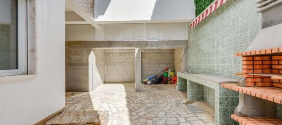 3 Schlafzimmer Wohnung in Odivelas, Portugal, Nr. 352876 32