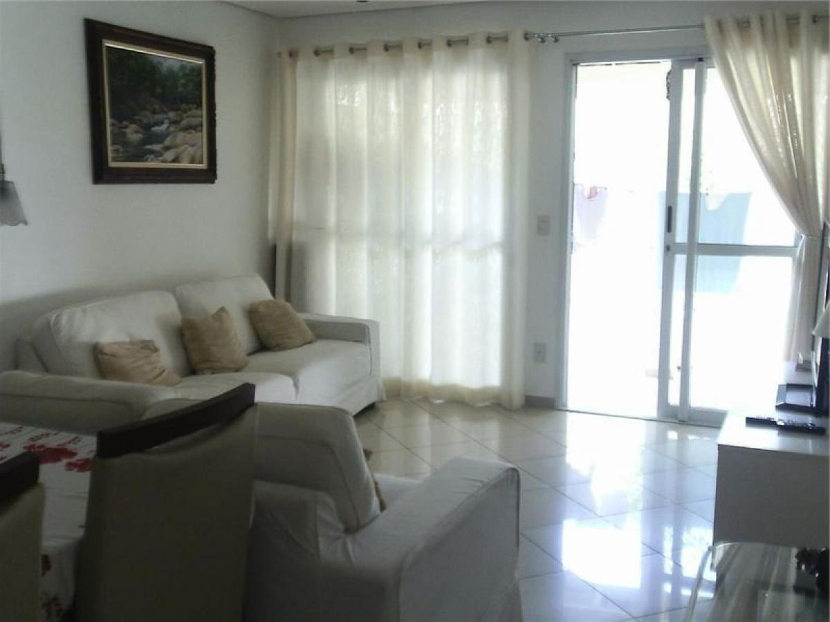 Casa de 3 dormitorios en Sao Paulo, Brazil No. 573400