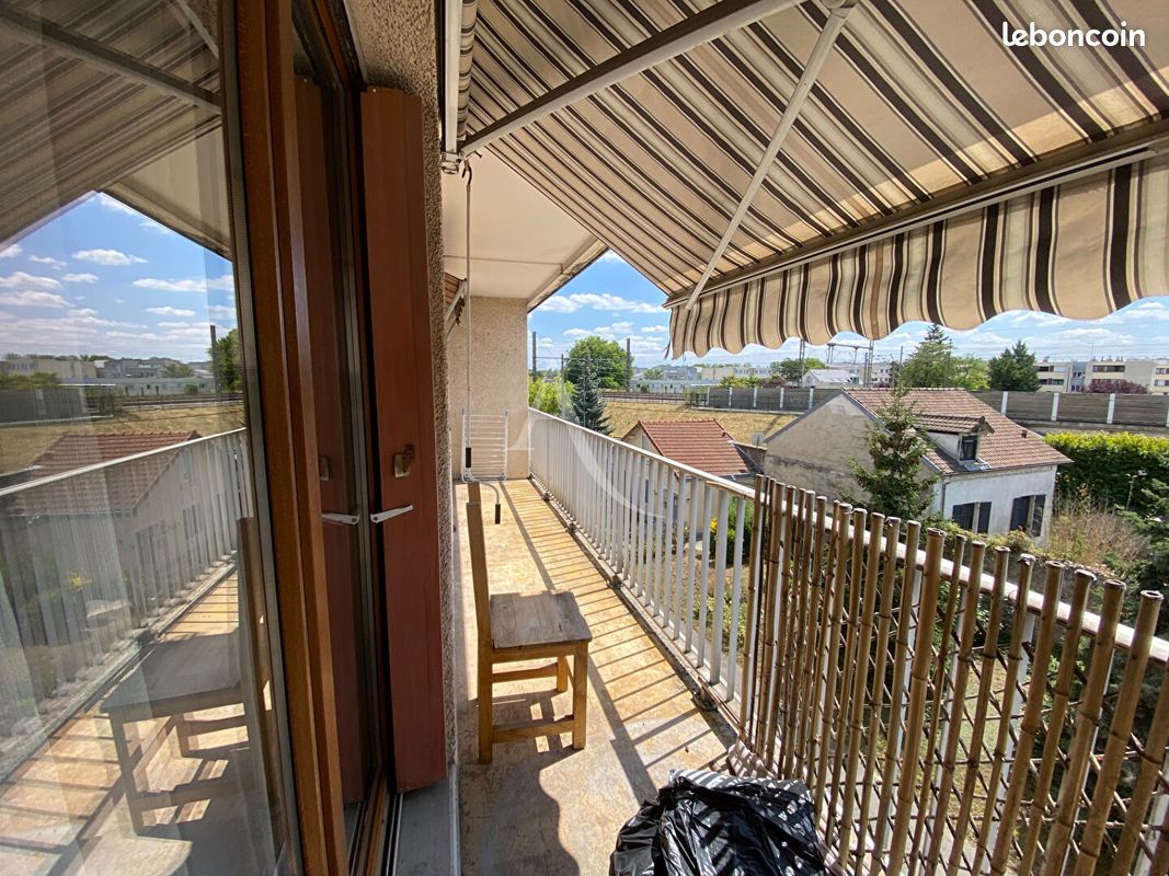 2 bedrooms Apartment in Chelles, France No. 332334