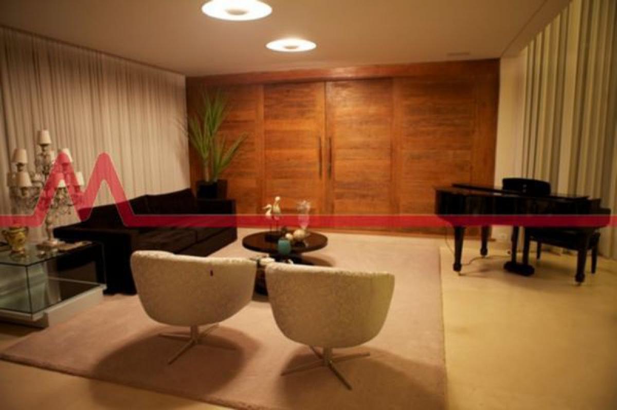 5 bedrooms House in Sao Paulo, Brazil No. 588125