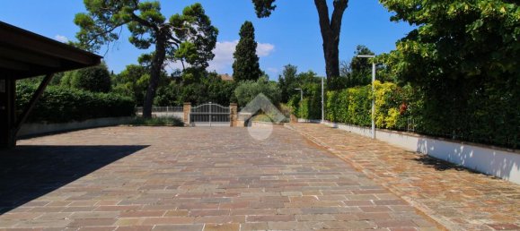 4 bedrooms Apartment in Castelfidardo, Italy No. 268843 20