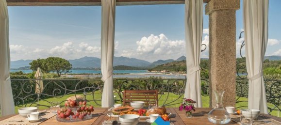 5 غرف نوم فيلا في San Teodoro, Italy رقم 64910 37