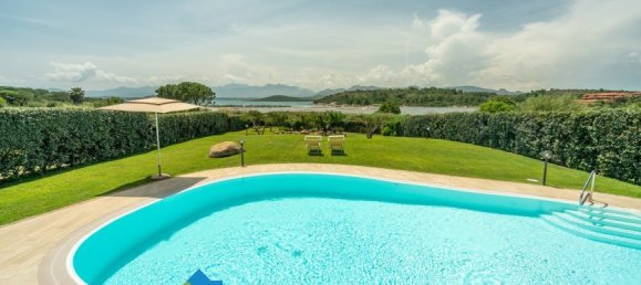 5 غرف نوم فيلا في San Teodoro, Italy رقم 64910 41