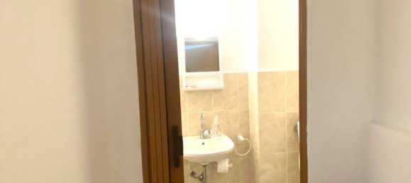 59m² Office in Grosseto, Italy No. 165516 7