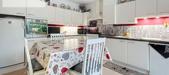 4 bedrooms House in Ardres, France No. 53998 4