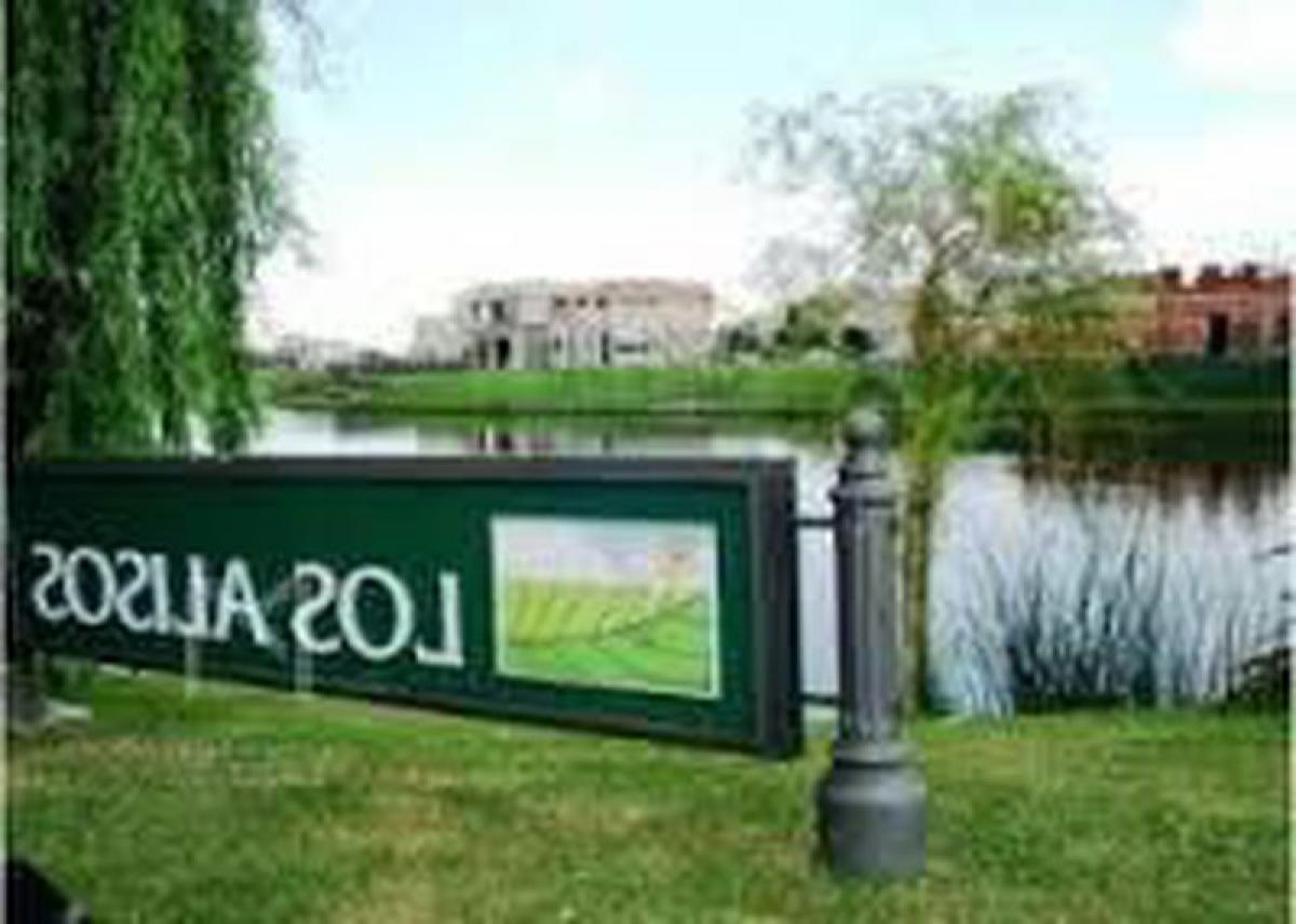  Land in Tigre, Argentina No. 45238