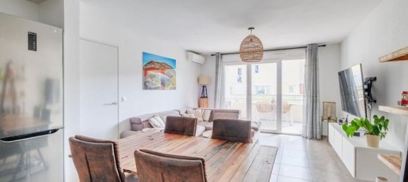 3 rooms Apartment in La Ciotat, France No. 289628 9