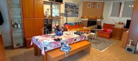 3 bedrooms Villa in Varese, Italy No. 89380 5