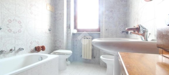 5غرفة شقة في Pescara, Italy رقم 180520 21