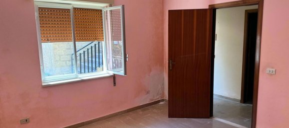 Edificio en Caronia, Italy 130 m² No. 283267 10