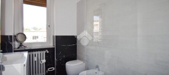 3 غرف نوم شقة في Ivrea, Italy رقم 287099 28